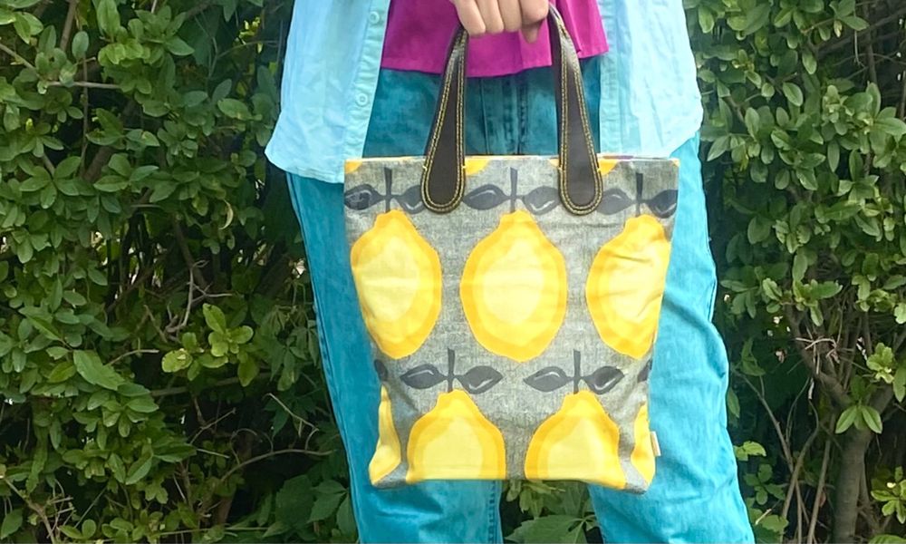 Сумка с грушами Think bee