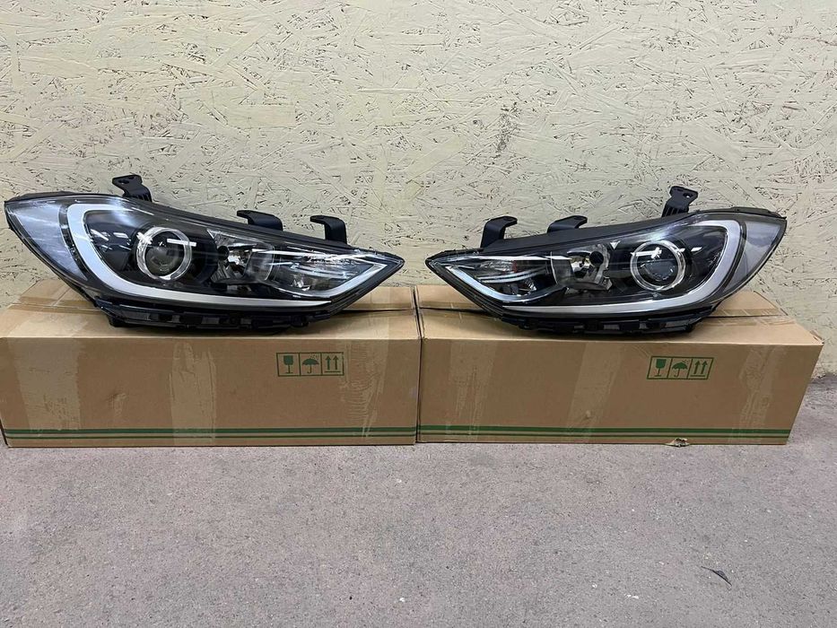 Фара на Хюндай Элантра Елантра  2016- / Hyundai Elantra 2019