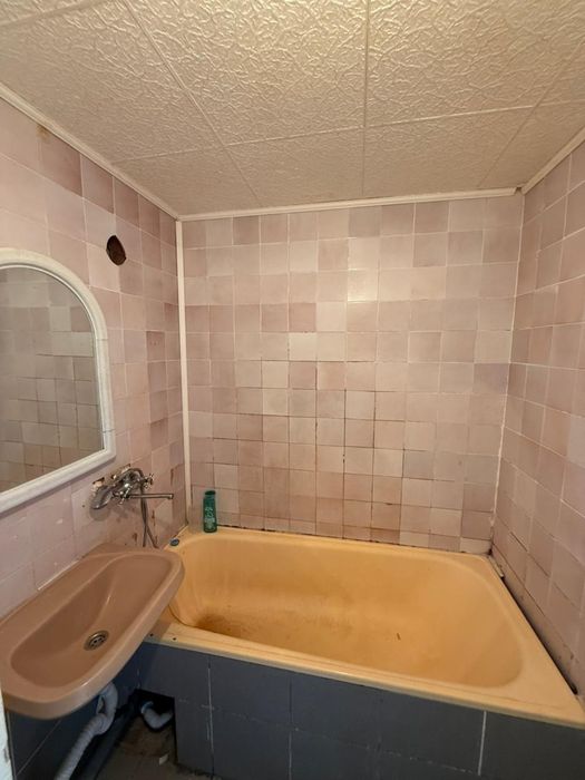 Продам двухкомнатную квартру