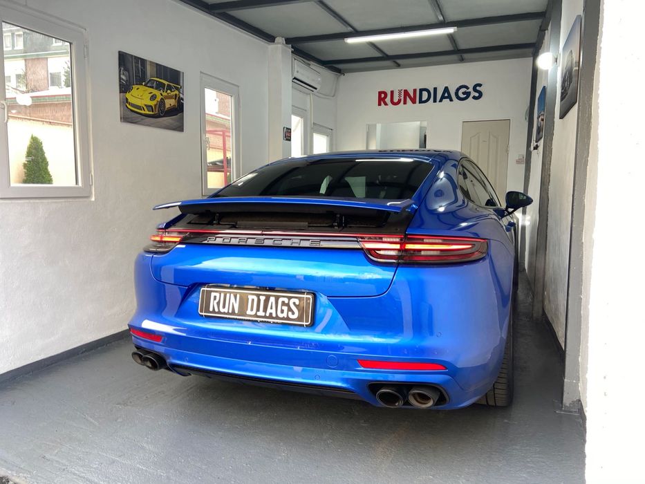 Wireless Apple CarPlay Porsche Cayenne, Macan, 911 etc