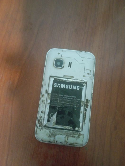 Продам Самсуннг не дорого