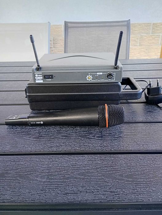 Vand microfon wirwless UD MR 201