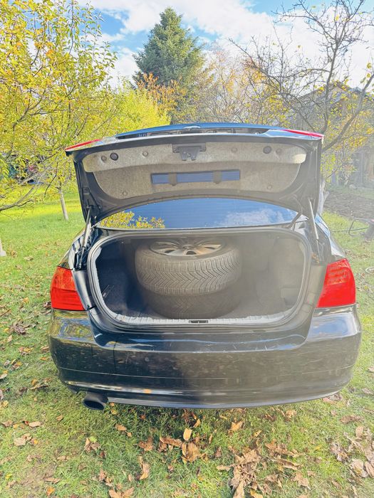 BMW seria 3 E90 Facelift •  Automat • Euro 5 • Trapa • Xenon