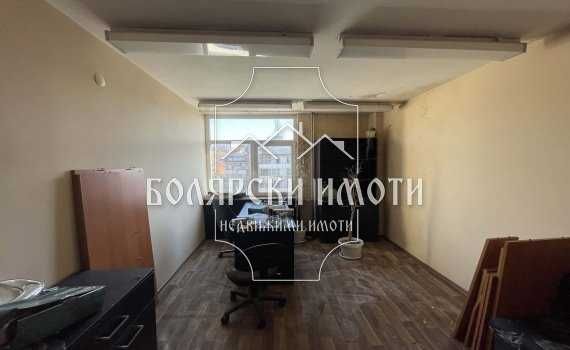 Продава се Офис в Велико Търново, Център - 433 кв.м за 539 €/кв.м - Снимка #5
