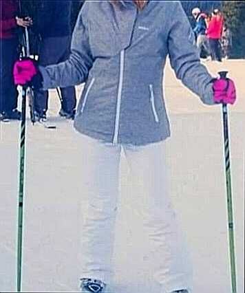 Ски яке, панталон и ръкавици