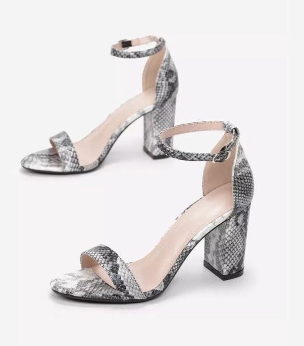 Sandale dama cu toc gros