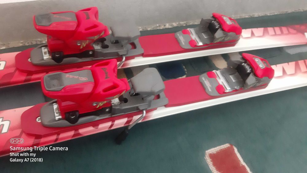 Ски екипировка добро състояние