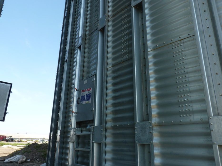 силос металлический зерновой