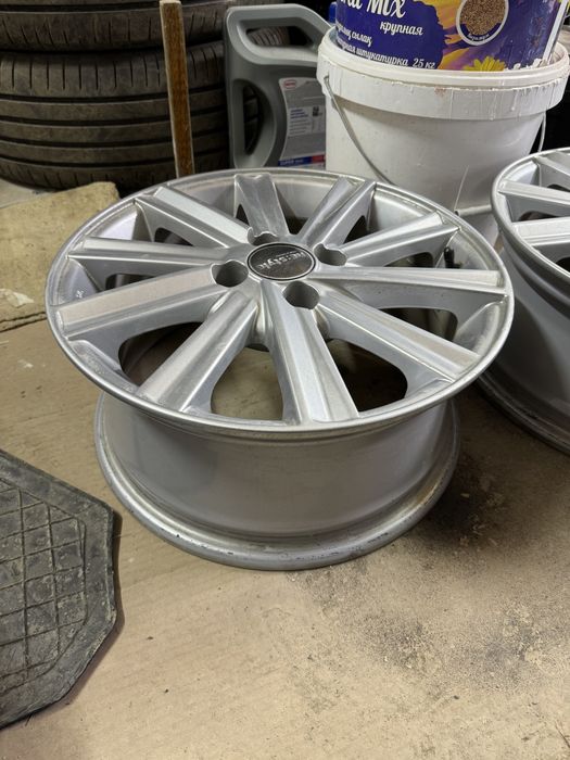 Комплект дисков 4 шт R15