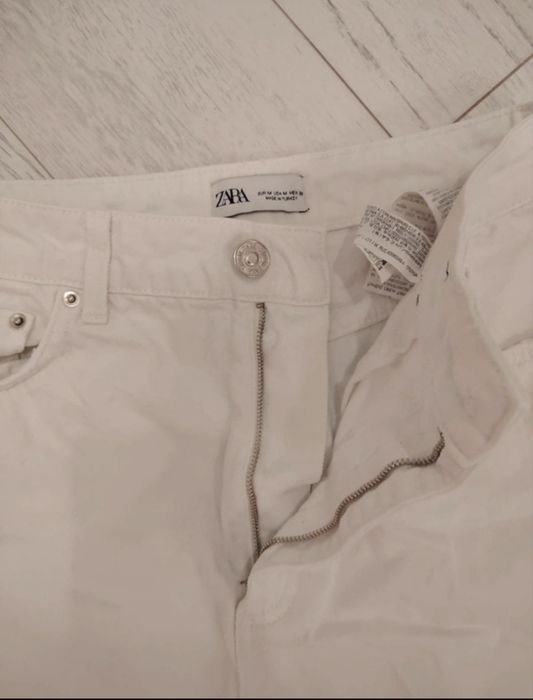 Fusta blugi Zara