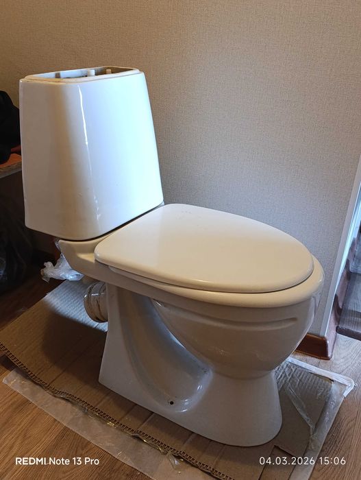 Унитаз б/у 3000 тг