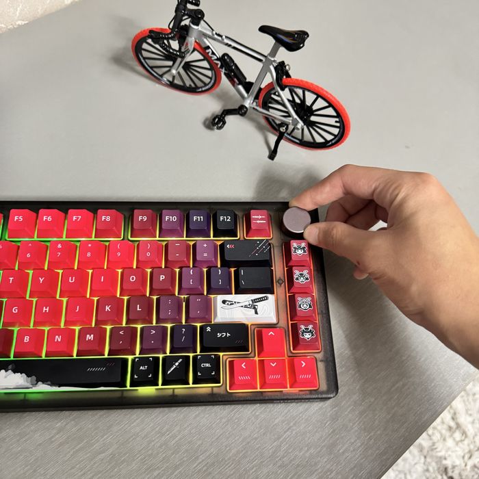 Mixanik klaviatura SUPER75