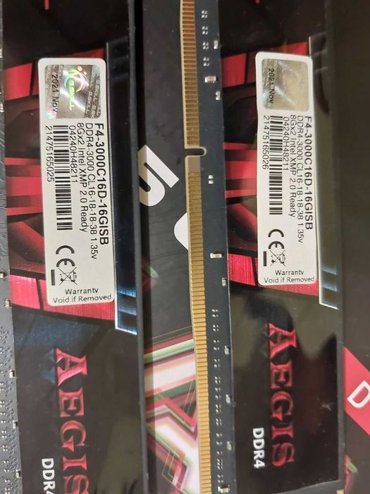 16GB DDR4 3000Mhz - RAM памет