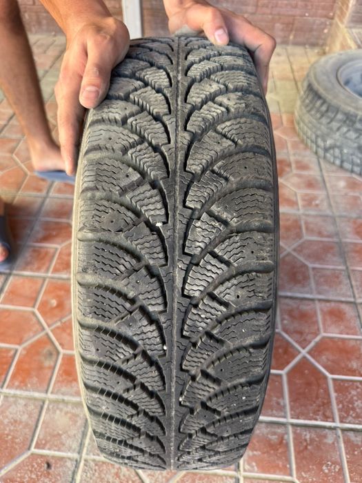 4 зимних шин с дисками торг