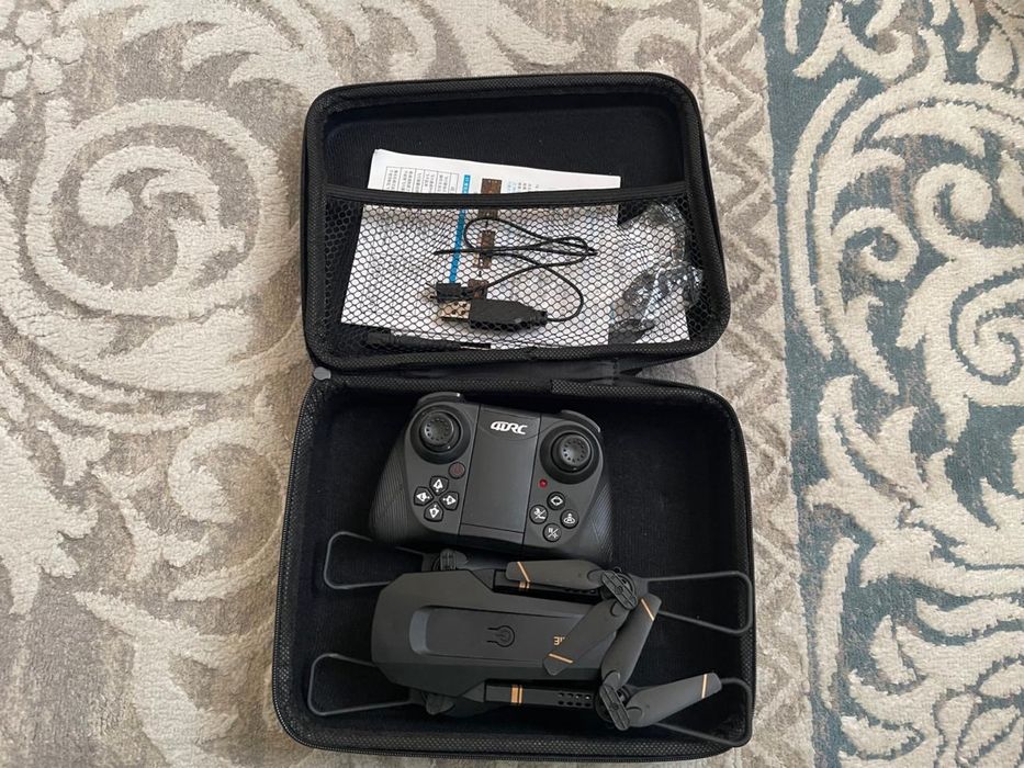 Продам дрон 4drc