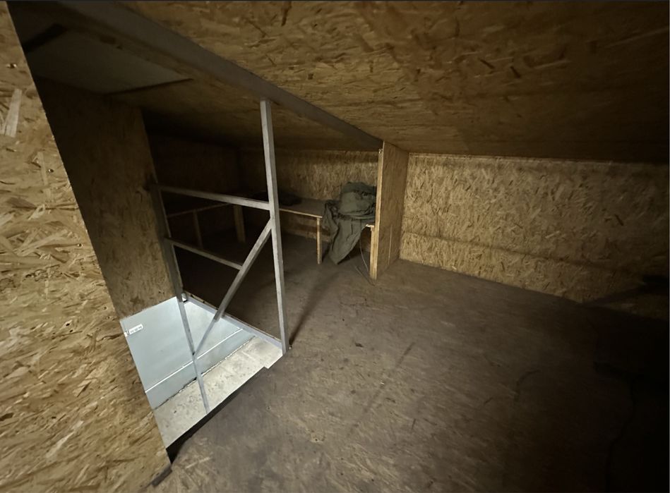 Гараж бокс в разбор , на слом