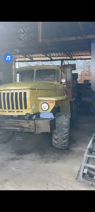 Продается автомашинаУрал