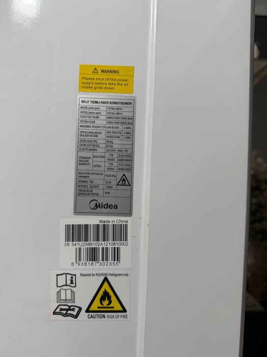 Колонный кондиционер Midea Inverter (в идеальном состоянии за 1300$)