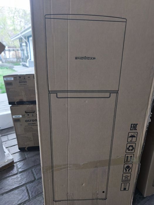 Продам холодильник snowcap