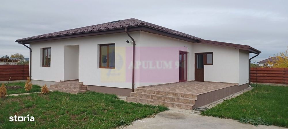 Săbăreni, casă nouă, 3 camere, 2 băi, bucătărie, terasă, pivniță