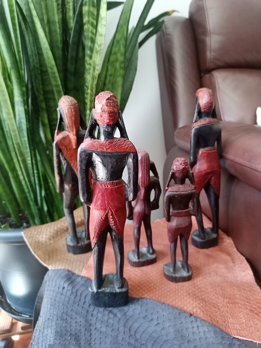 Африкански дървени статуетки 5бр.