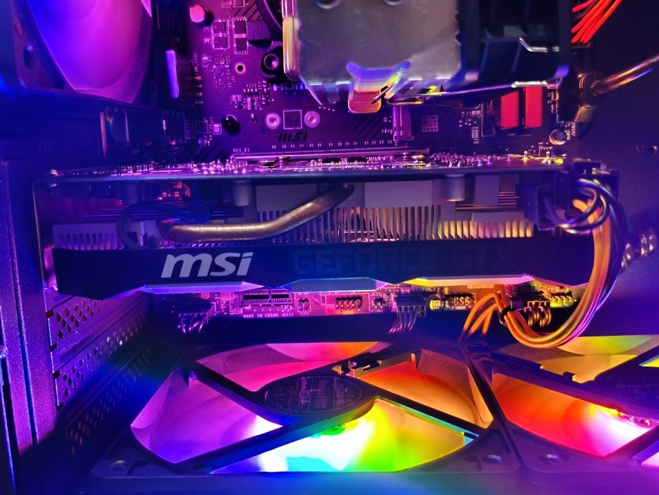 RX560 GTX 1650Super видеокарты Gigabyte