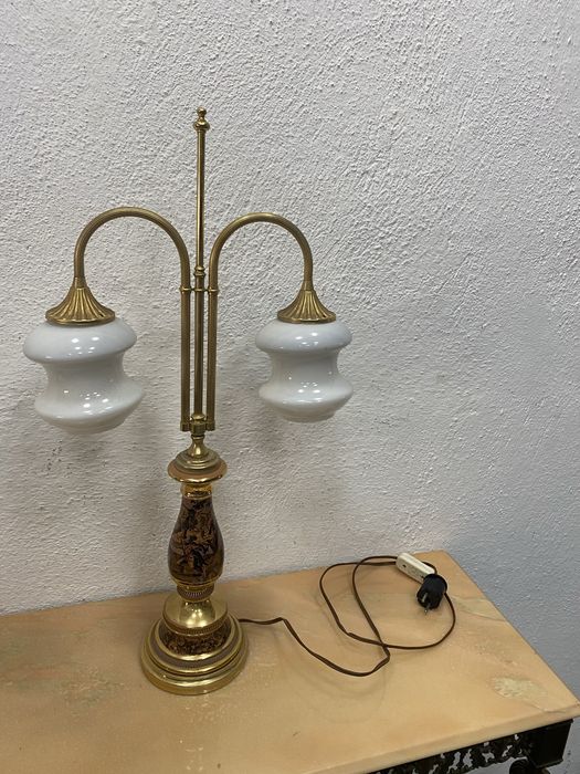 Стара италианска надтолна лампа винтидж