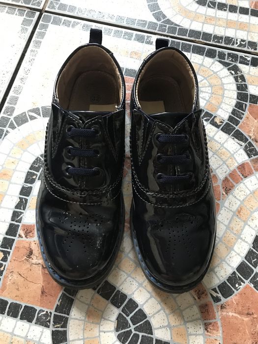 Продам туфли на девочку