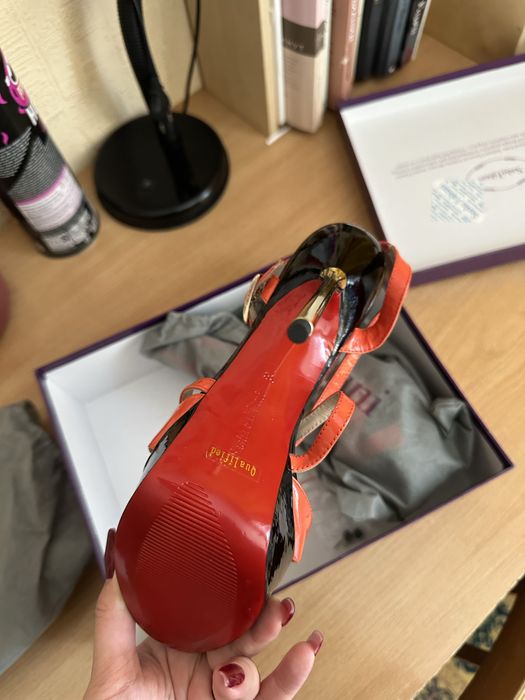 Босоножки Sasha Fabiani