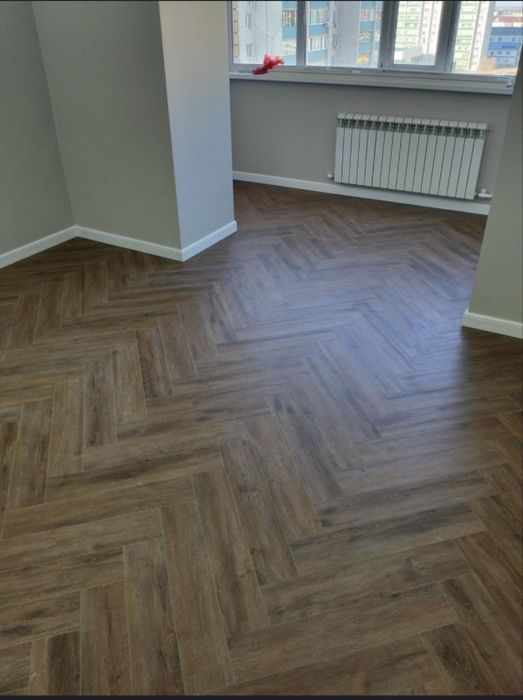 Укладка ламината, наливной пол