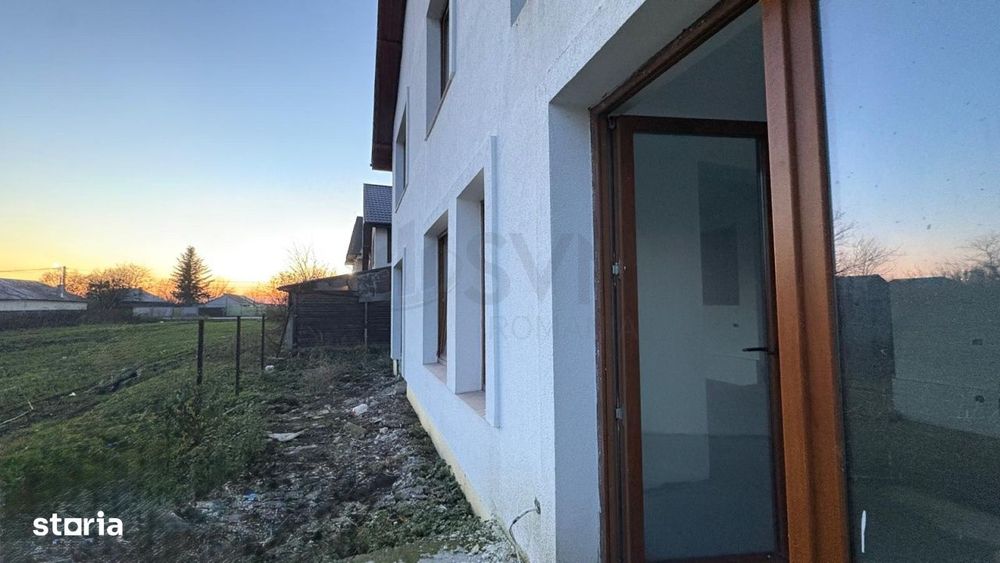 Casa duplex I 2 locuri de parcare I De vanzare