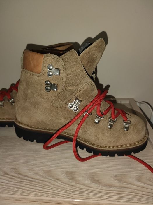 Туристически обувки