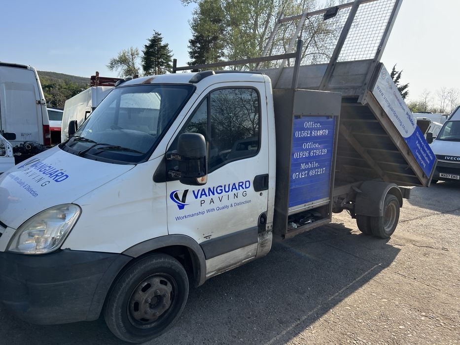 Самосвална уредба за iveco 2.90/2.15см