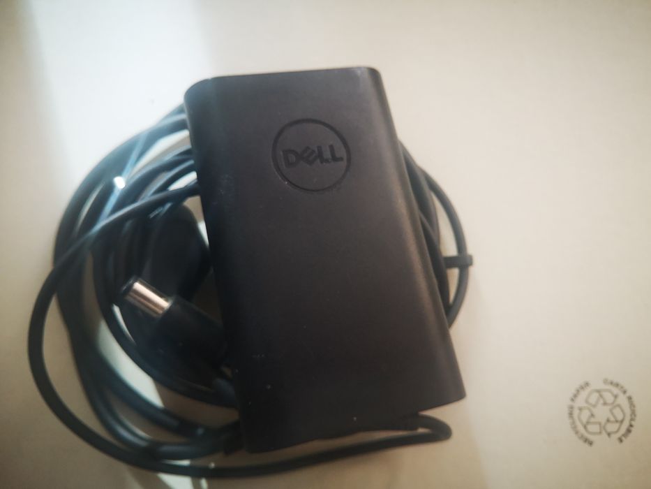 Оригинално зарядно Dell