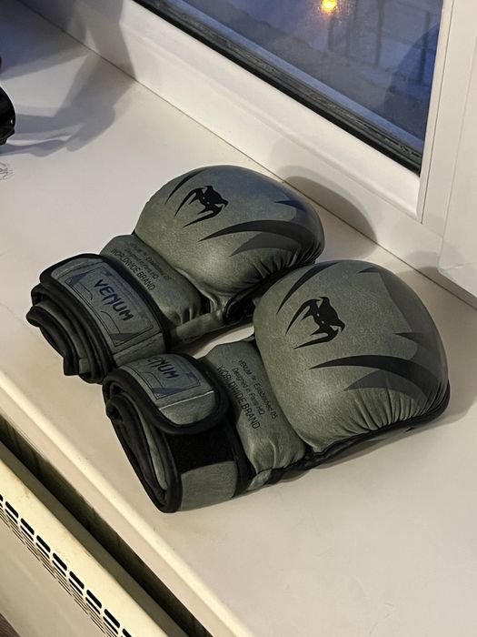 Черепашка перчатка веном