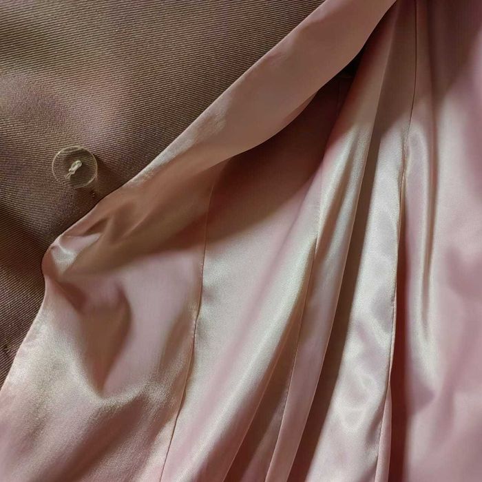 Продам женский костюм