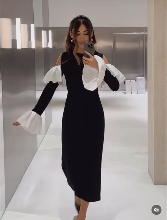 Продам платье от бренда Malli