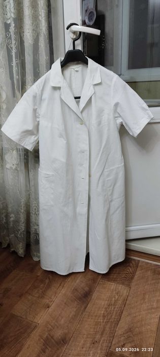 Медицинский белый халат