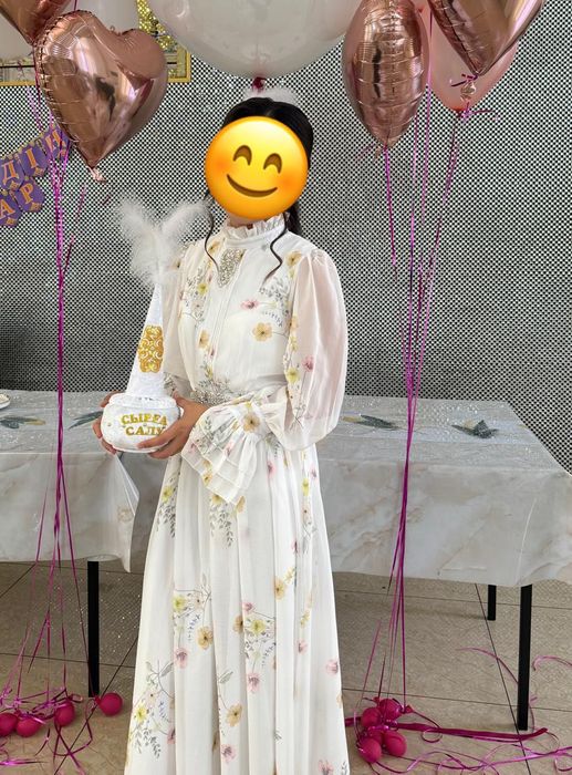 Продам платье на сырга салу. 10 тыс тг. Только 1 раз одета