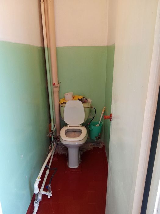 Qibray tumani TTZ4 2 xonali uy sotiladi