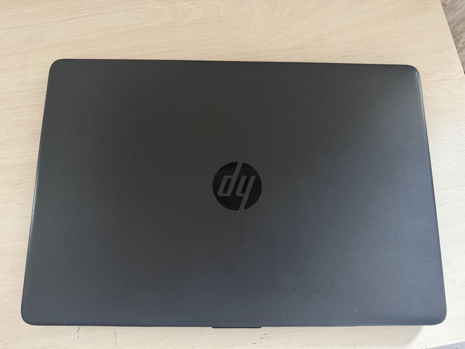 Ноутбук в хорошем состоянии HP