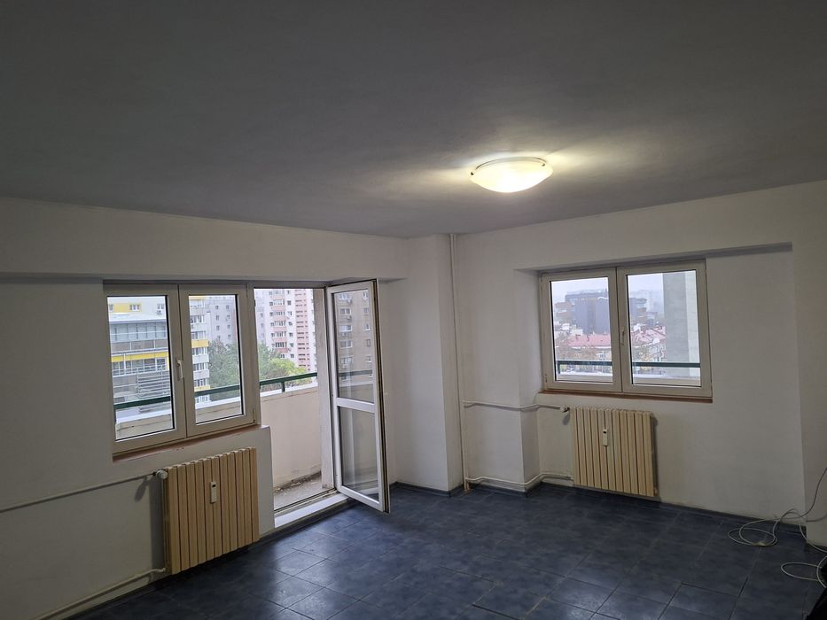Apartament 13 septembrie