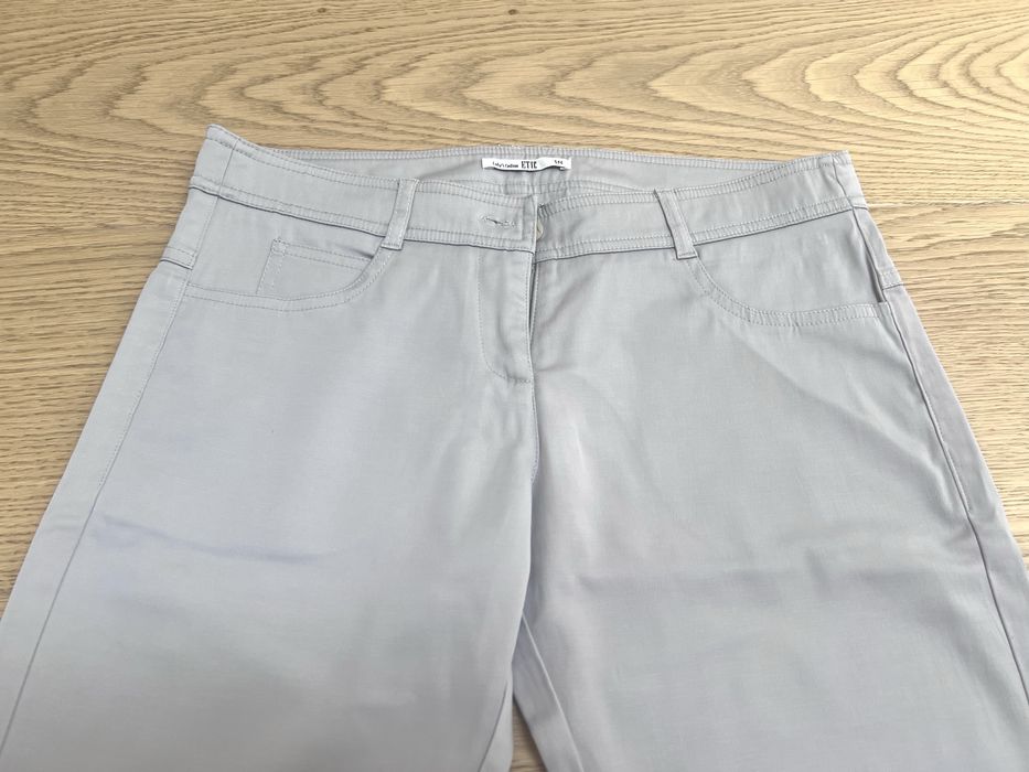 Pantaloni stil casual, marimea 38