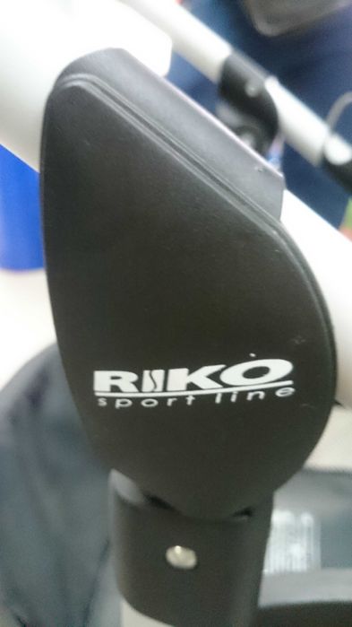 Продам коляску 3 в 1