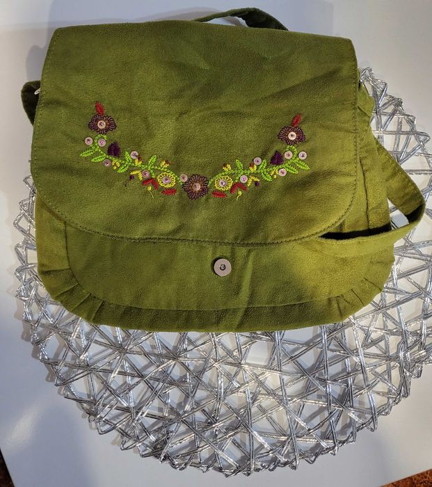 Дамска чанта -зелена