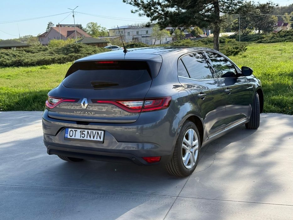 RENAULT Megane 2018 — imagine 4