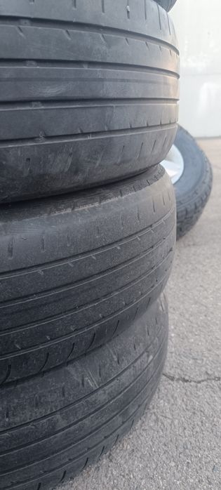 Шины б.у. 215/70R16