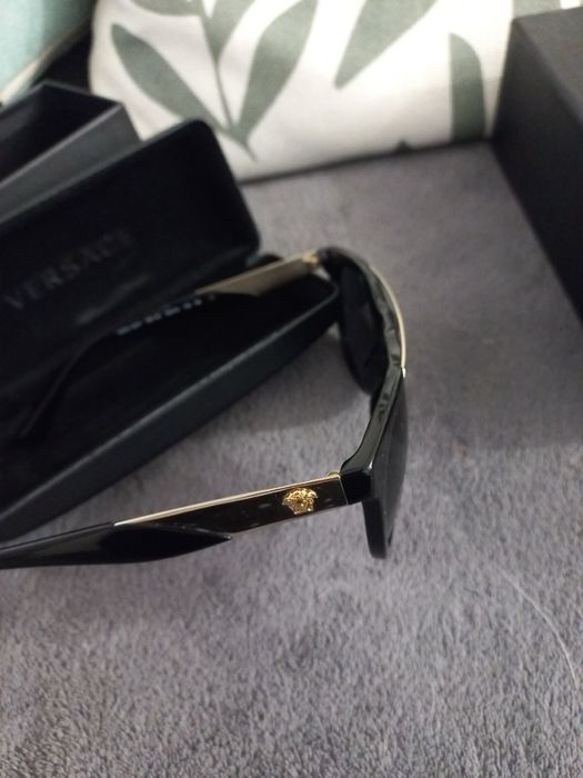 Оригинални очила versace със златно