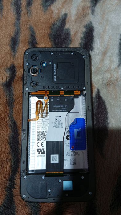 Самсунг а 50  сломанныи