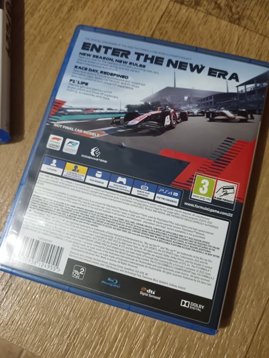 Vând jocuri PlayStation 4